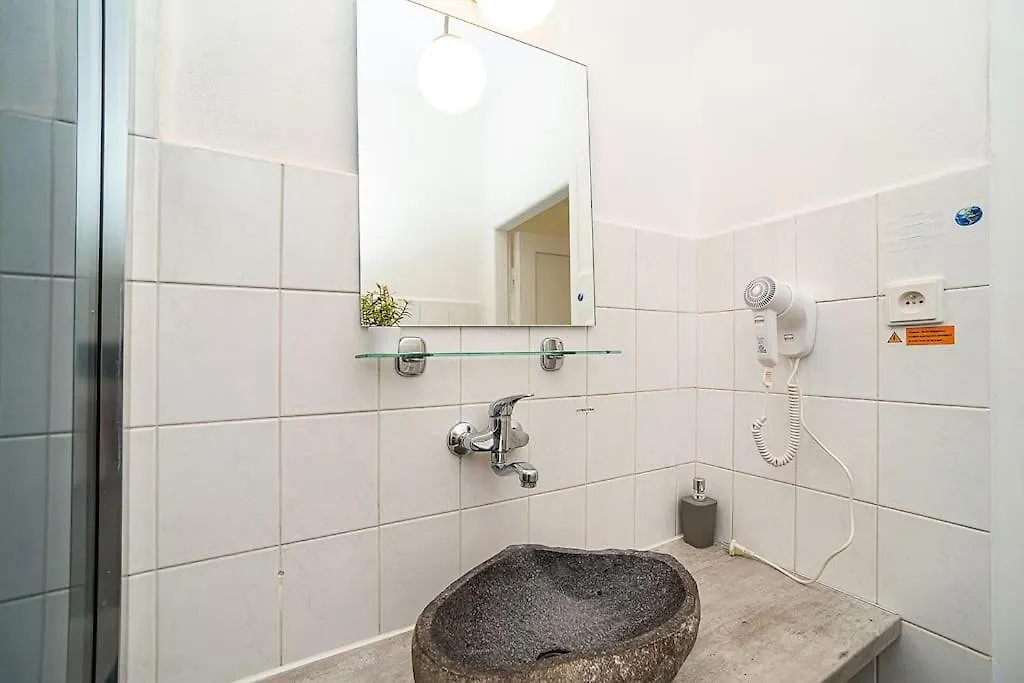 Modern, Bright Studio In A Great Location Prague