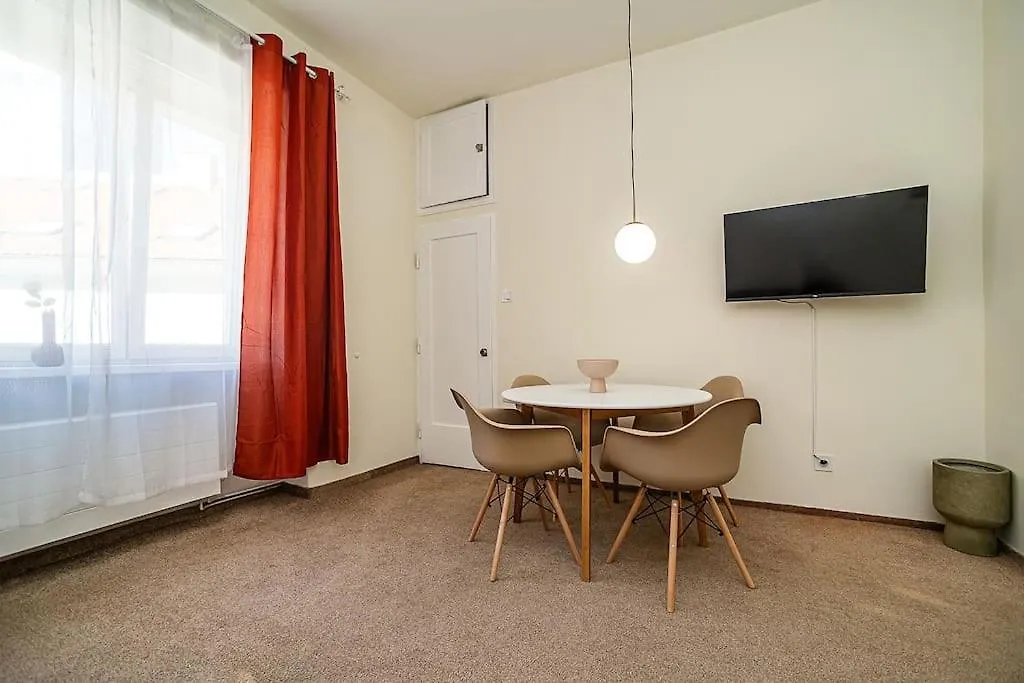 Apartment Modern, Bright Studio In A Great Location Prague Czech Republic