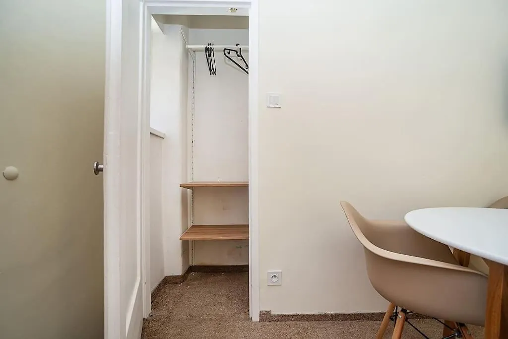 Modern, Bright Studio In A Great Location 布拉格
